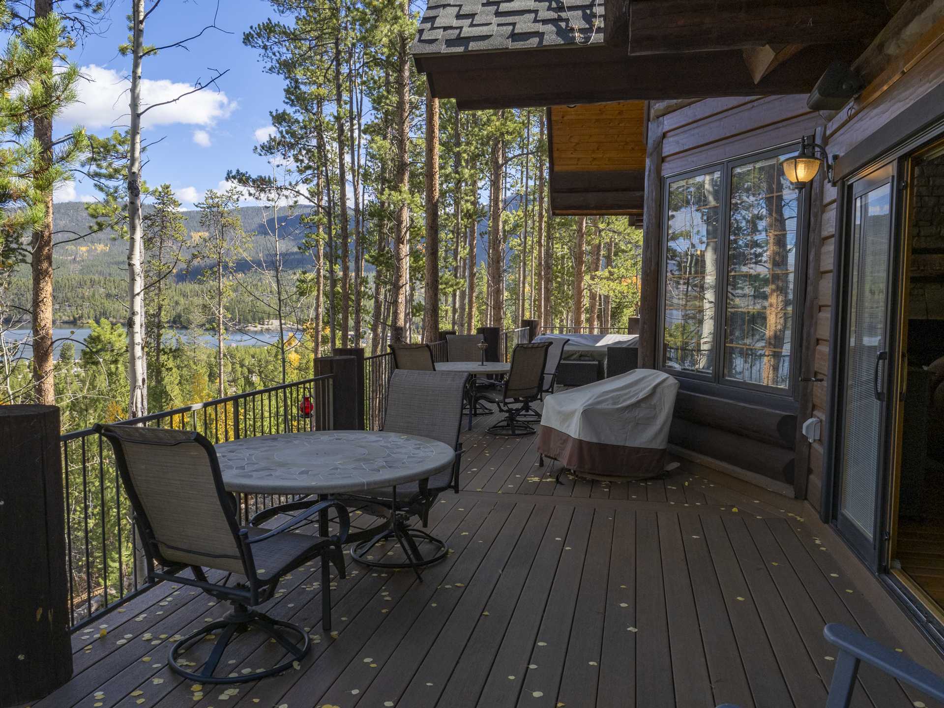 Deck with views of Lake Shadow Mountain